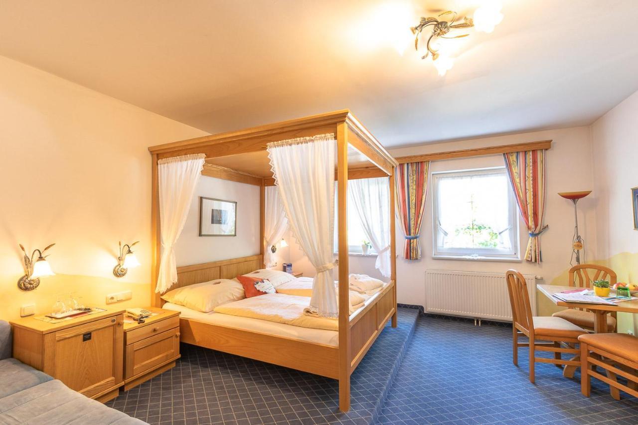 Hotel - Pension Scheiblechner Göstling an der Ybbs Esterno foto